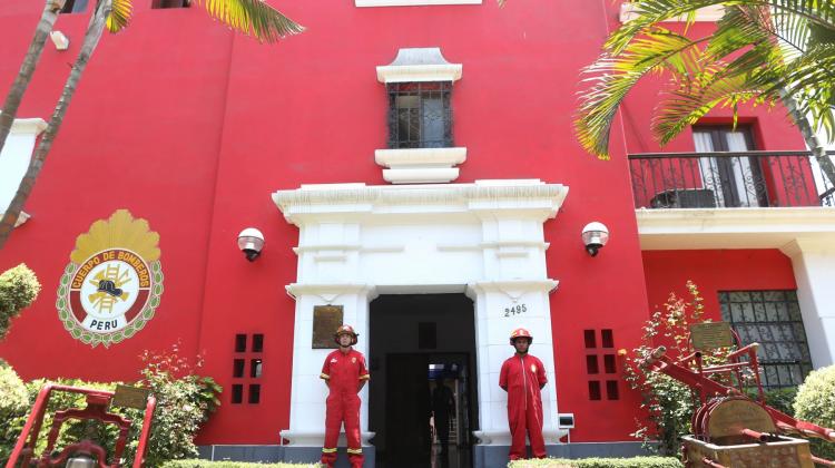 Intervienen por 180 dias al Cuerpo General de Bomberos Voluntarios del Perú