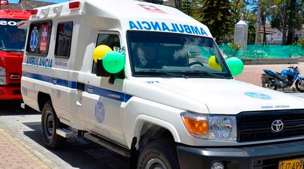 Nueva ambulancia y equipos para los Bomberos de Sonson