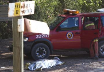 Fallece un bombero al caer al agua