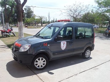 Bomberos Ceres recibio nueva unidad con sistema portátil de comunicaciones digitales