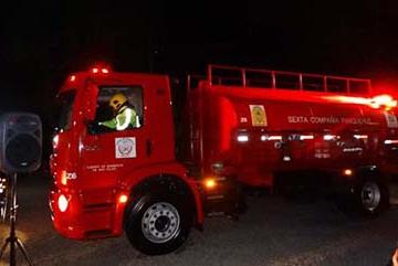 Bomberos de Panquehue recibieron nuevo camión cisterna