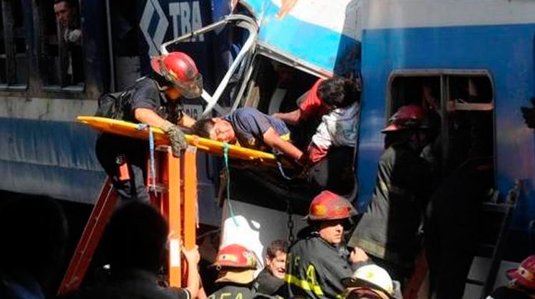 Juzgarán a bomberos que tardaron dos días en hallar a Lucas Menghini