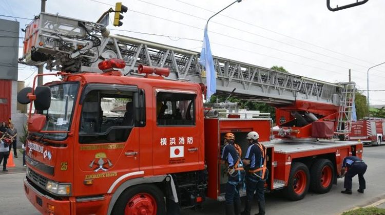 Los Bomberos de Brown presentaron su nueva escalera