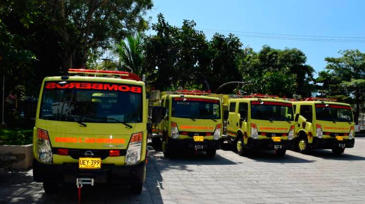 12 carros nuevos de bomberos para los municipios de Bolívar