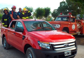 Nueva camioneta para Bomberos del Puerto de SAE