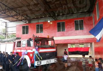 El Rama inaugura nueva estación de bomberos