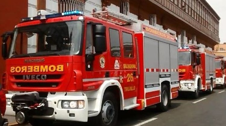 Bomberos con nuevos vehículos multipropósitos para emergencias