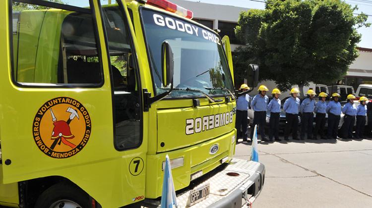Bomberos voluntarios podrán usar vehículos secuestrados