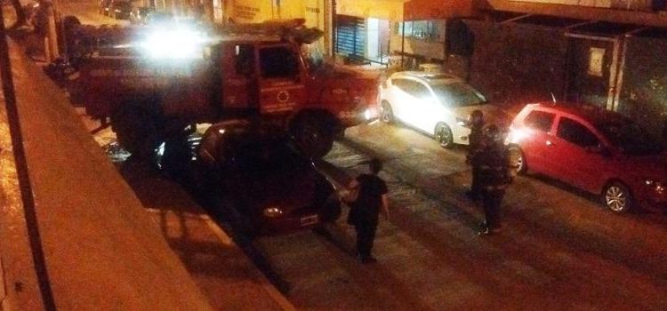 Obstruyen salida del cuartel de Bomberos Zapadores