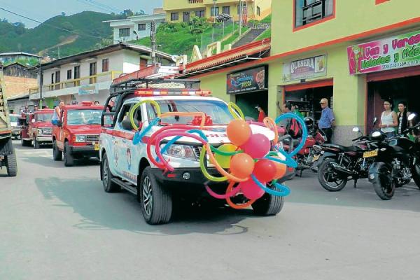 Bomberos de Belén estrenan una nueva máquina