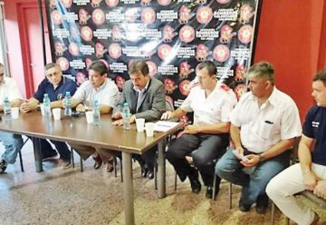 Reconocen a los bomberos voluntarios del oeste provincial