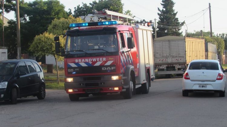 Bomberos Voluntarios de Arteaga, recibieron una nueva unidad