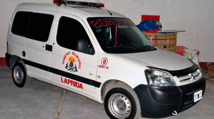 Bomberos de Laprida presentó obras y una nueva unidad vehicular
