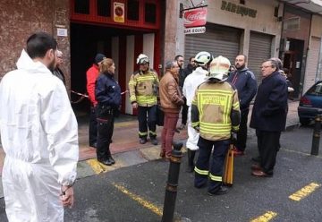 Un bombero y dos menores atendidos en un incendio