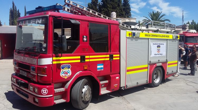 Nueva unidad para Bomberos Voluntarios de Allen
