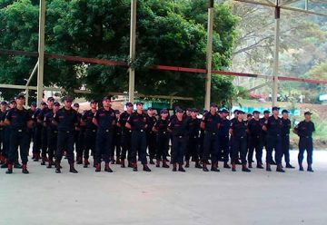 Bomberos de San Cristóbal protestaron por falta de equipos