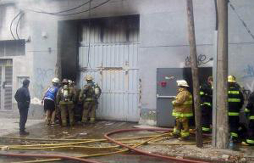 Incendio en fábrica textil de San Martín