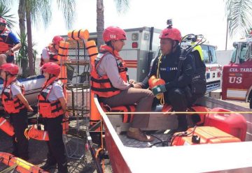 Bomberos fortalecen unidad de rescate acuático