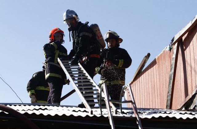 Proyecto de ley que busca sancionar el maltrato a Bomberos