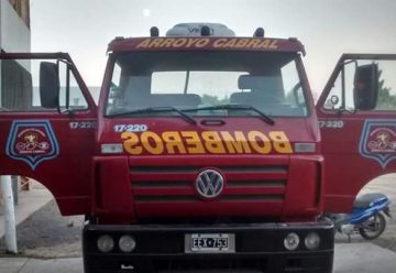 Nuevo camión para los Bomberos Voluntarios de Arroyo Cabral