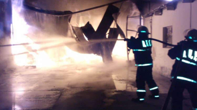 Ardió deposito en Florencio Varela