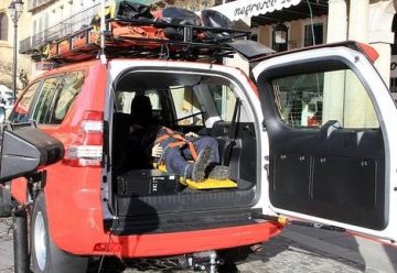 Un nuevo vehículo refuerza a bomberos de Segovia
