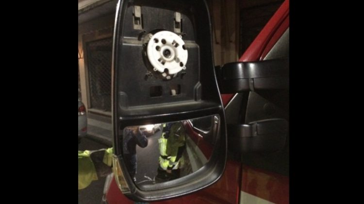 Bomberos de Melipilla fueron atacados durante una emergencia