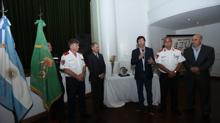 Renovaron el jefe del cuerpo de los Bomberos Voluntarios de San Isidro