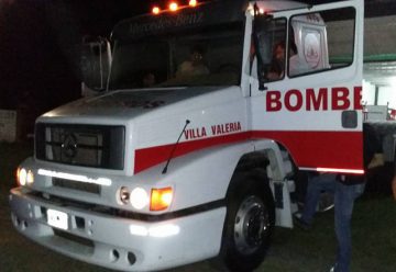 Nuevo camion para los Bomberos Voluntarios de Villa Valeria