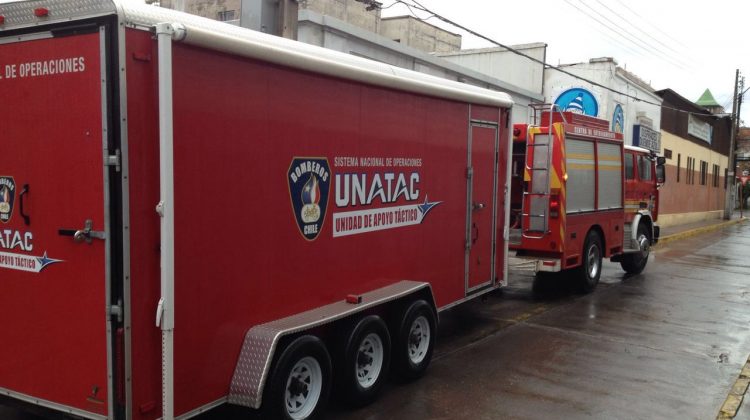 Bomberos de Chile concurre a prestar ayuda e Ecuador