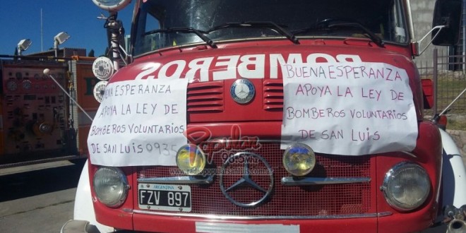 Enojo de Bomberos Voluntarios de toda la Provincia en La Legislatura