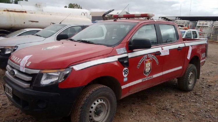 Secuestraron y retuvieron un móvil de los Bomberos Voluntarios de Centenario.