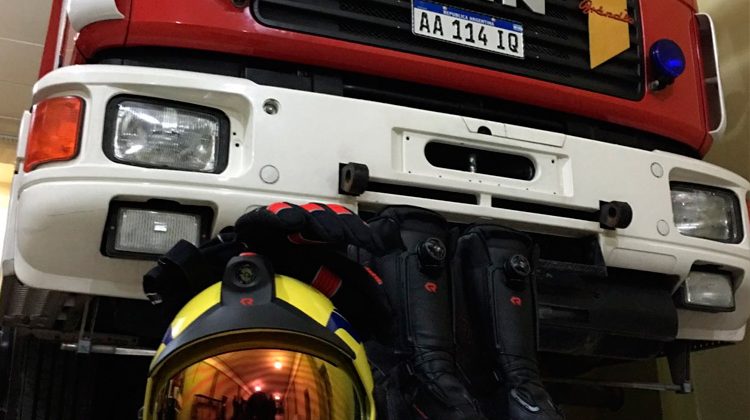 Los bomberos cumplieron 132 años y lo festejaron con una gran fiesta en La Boca