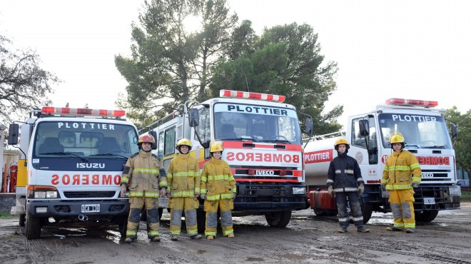 Bomberos voluntarios, con poco para festejar en Neuquén