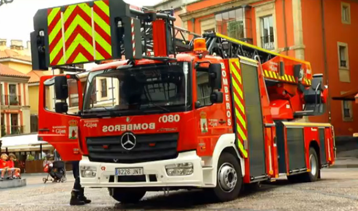 La flota del parque de bomberos gana en altura