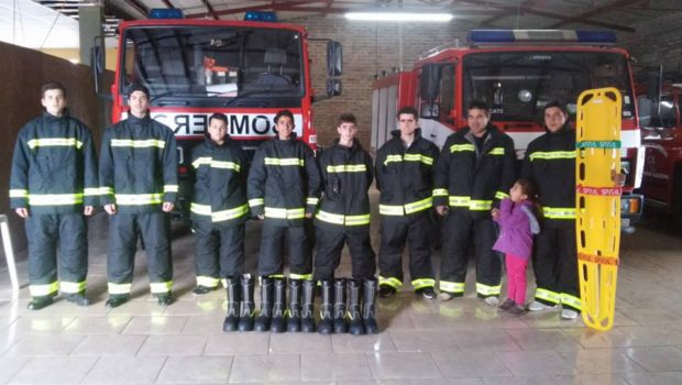 Nuevo equipamiento para Bomberos de Mones Cazón