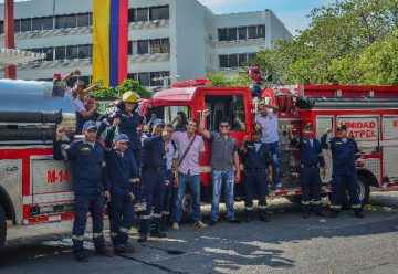 Los bomberos protestan por pagos retrasados