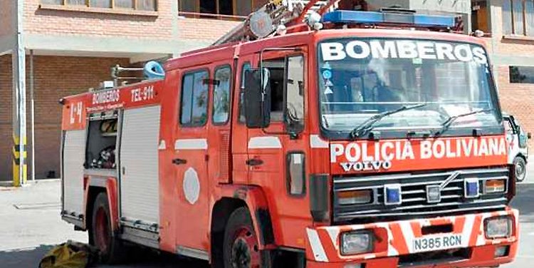 Procesan a 10 funcionarios por 2 carros bomberos retenidos