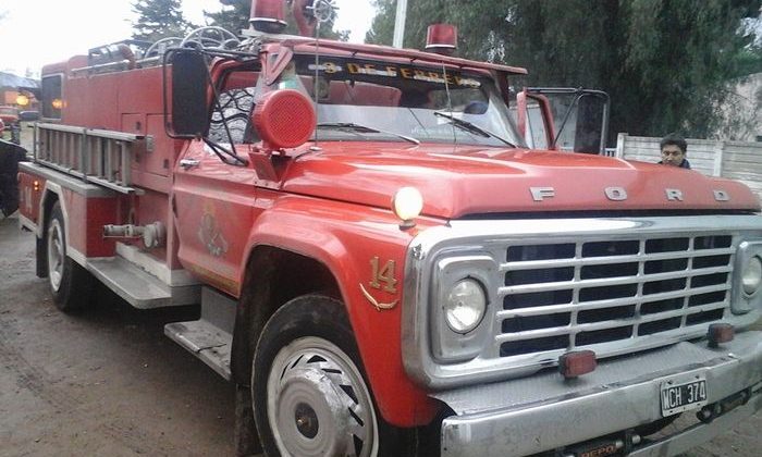 Bomberos de Saldungaray ya cuentan con su autobomba