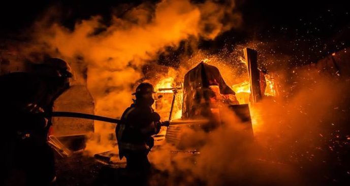 Reconocen que el equipamiento de bomberos está vencido