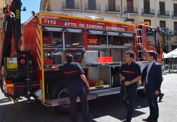Los Bomberos de Zamora reciben un nuevo camión