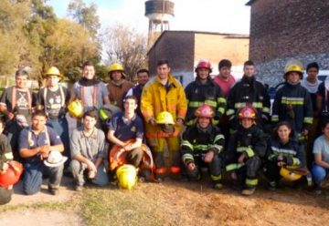 Bomberos del Chaco se capacitaron en incendios estructurales