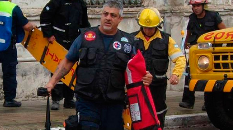Un bombero acudió a un accidente y vio que la víctima fatal era su hijo