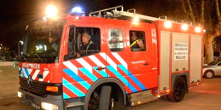 Bomberos de Pehuajo presentó su nueva unidad