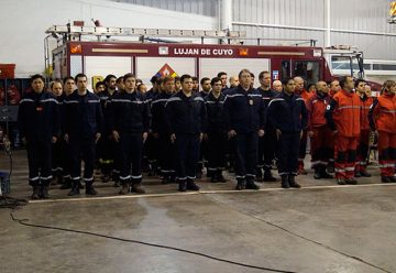 Bomberos de Luján de Cuyo festejaron su 48° Aniversario