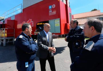 Cooperacion entre Bomberos y la Fuerza Aérea Argentina