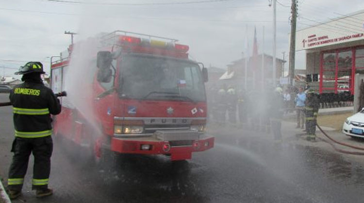 Bomberos de Sagrada Familia recibieron carro de rescate japonés