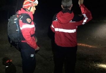 Bomberos mejoran su formación en búsqueda nocturna