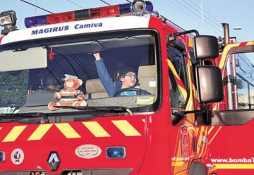 Cuartel de puertas abiertas de Bomberos del barrio Prat