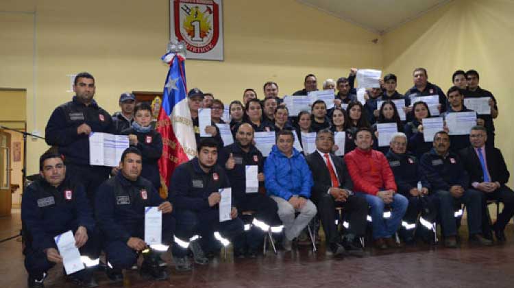 Municipio contrata seguro contra accidentes para Bomberos